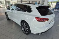 Volkswagen Touareg din 2022 cu 87.822 km - oferta VOL152997 - foto 3