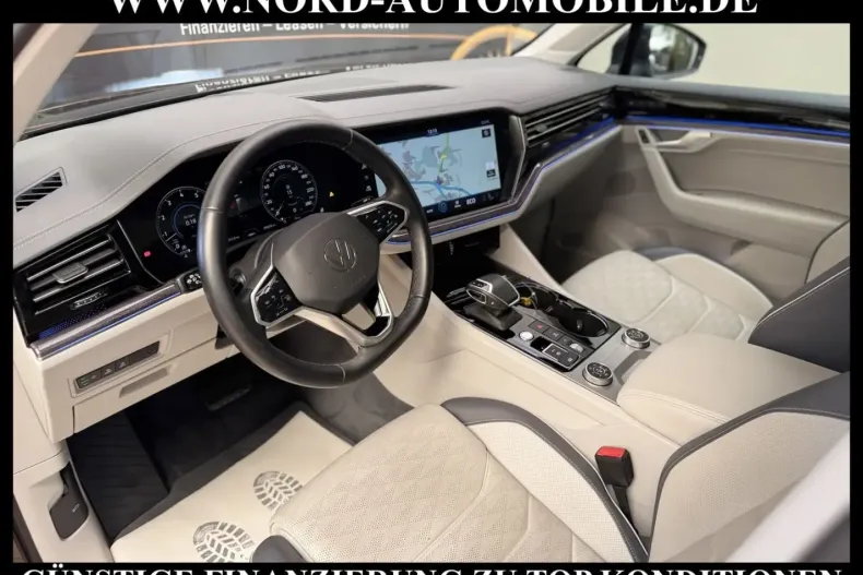 Volkswagen Touareg din 2022 cu 89.800 km - oferta VOL152998 - foto 12