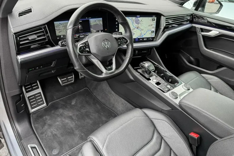 Volkswagen Touareg din 2022 cu 82.870 km - oferta VOL152999 - foto 20