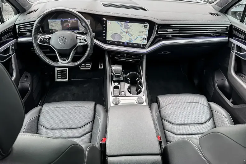 Volkswagen Touareg din 2022 cu 82.870 km - oferta VOL152999 - foto 21