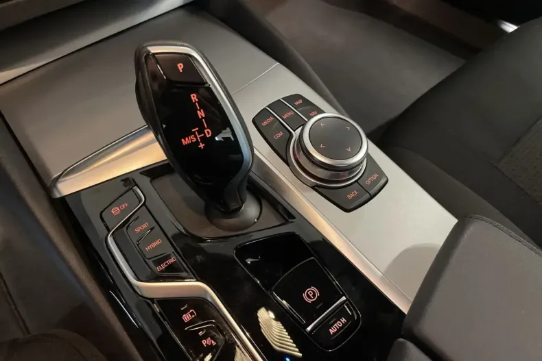 BMW 520 din 2022 cu 77.958 km - oferta BMW153002 - foto 14