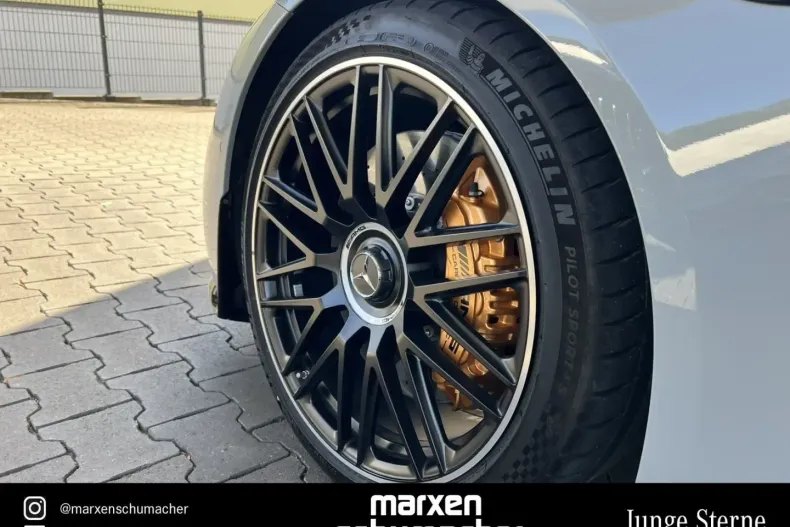 Mercedes-Benz SL 63 AMG din 2024 cu 7.450 km - oferta MER153015 - foto 7