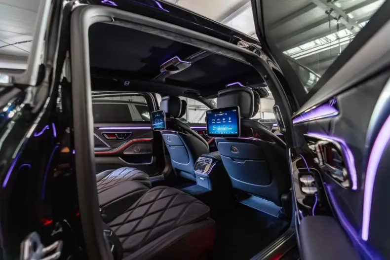 Mercedes-Benz S 680 din 2024 cu 10.977 km - oferta MER153016 - foto 3