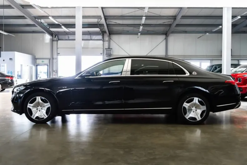 Mercedes-Benz S 680 din 2024 cu 10.977 km - oferta MER153016 - foto 6