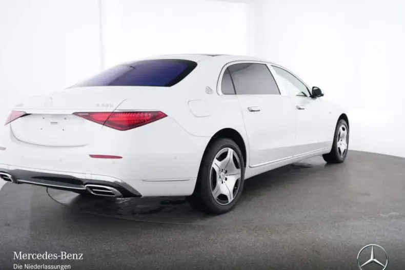 Mercedes-Benz S 680 din 2023 cu 7.639 km - oferta MER153022 - foto 2