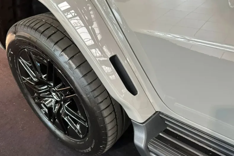 Mercedes-Benz G 580 din 2024 cu 8.400 km - oferta MER153024 - foto 13