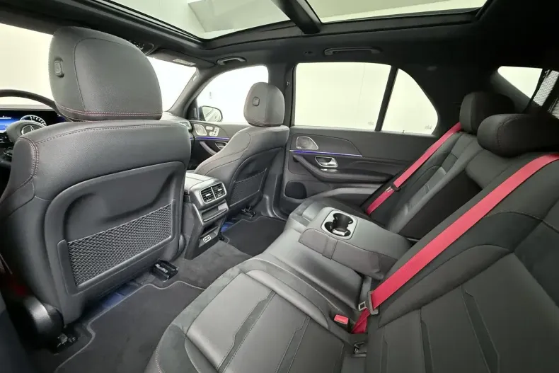 Mercedes-Benz GLE 53 AMG din 2025 cu 15.388 km - oferta MER153028 - foto 10