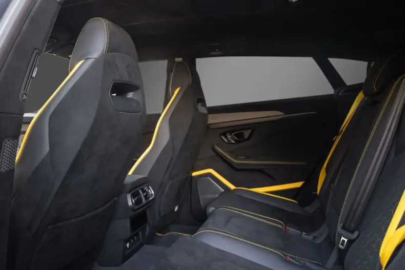 Lamborghini Urus din 2023 cu 19.990 km - oferta LAM153030 - foto 11