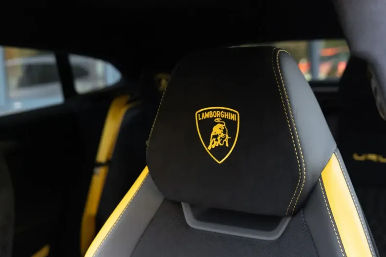 Lamborghini Urus din 2023 cu 19.990 km - oferta LAM153030 - foto 22