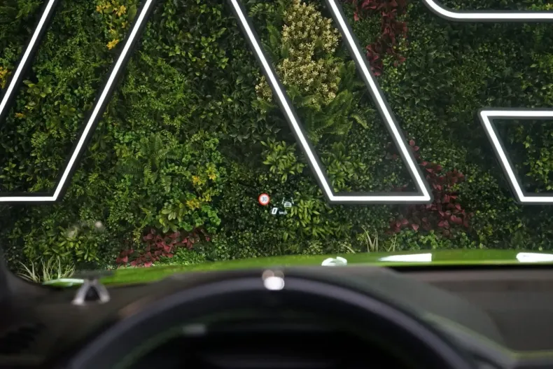 Lamborghini Urus din 2023 cu 36.945 km - oferta LAM153032 - foto 23