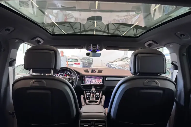 Porsche Cayenne din 2023 cu 32.000 km - oferta POR153036 - foto 19