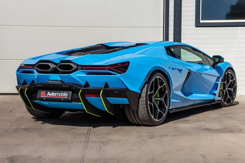 Lamborghini Revuelto din 2024 cu 3.100 km - oferta LAM153039 - foto 5