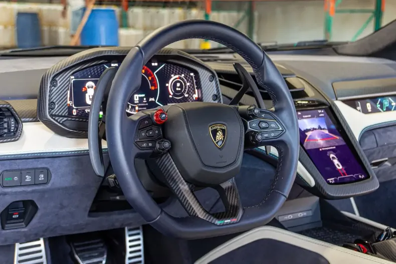 Lamborghini Revuelto din 2024 cu 3.100 km - oferta LAM153039 - foto 14