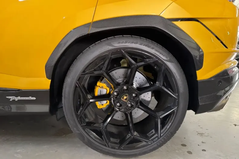 Lamborghini Urus din 2024 cu 5.000 km - oferta LAM153044 - foto 13