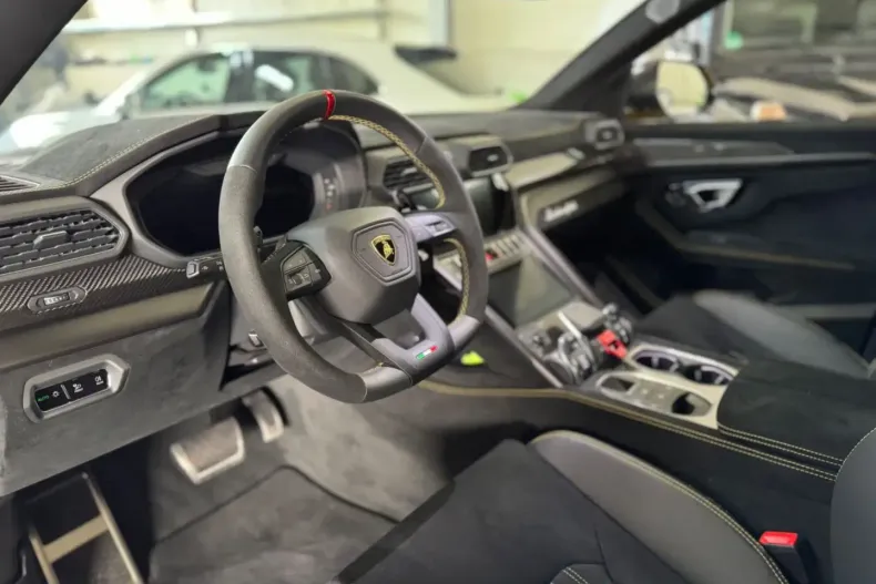 Lamborghini Urus din 2024 cu 5.000 km - oferta LAM153044 - foto 17