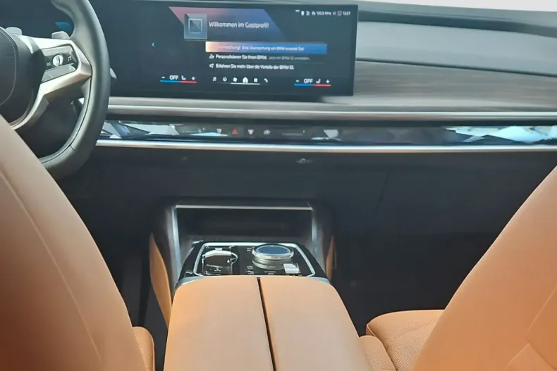 BMW 740 din 2024 cu 38.200 km - oferta BMW153057 - foto 11