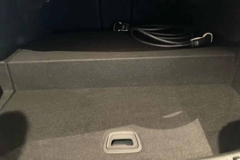 Mercedes-Benz E 300 din 2021 cu 76.403 km - oferta MER153058 - foto 11