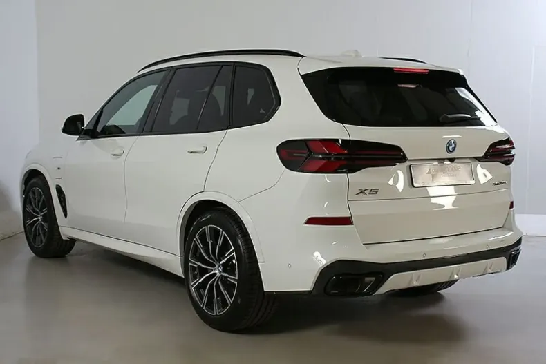 BMW X5 din 2023 cu 39.000 km - oferta BMW153067 - foto 3