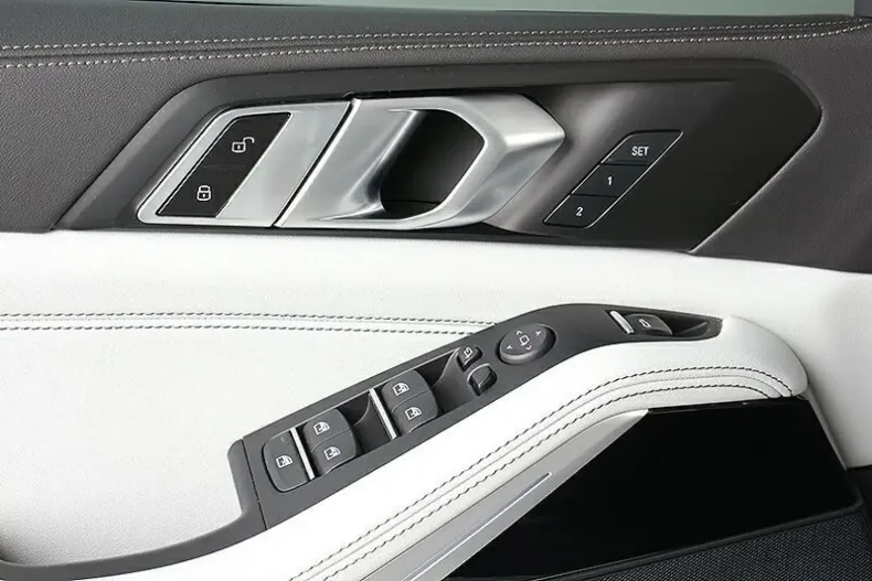 BMW X5 din 2023 cu 39.000 km - oferta BMW153067 - foto 14