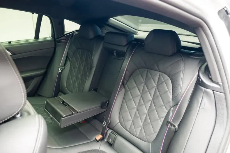 BMW X6 din 2023 cu 51.676 km - oferta BMW153068 - foto 34