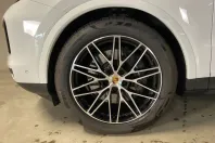 Porsche Cayenne din 2024 cu 16.300 km - oferta POR153070 - foto 9