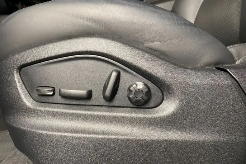 Porsche Cayenne din 2024 cu 16.300 km - oferta POR153070 - foto 21