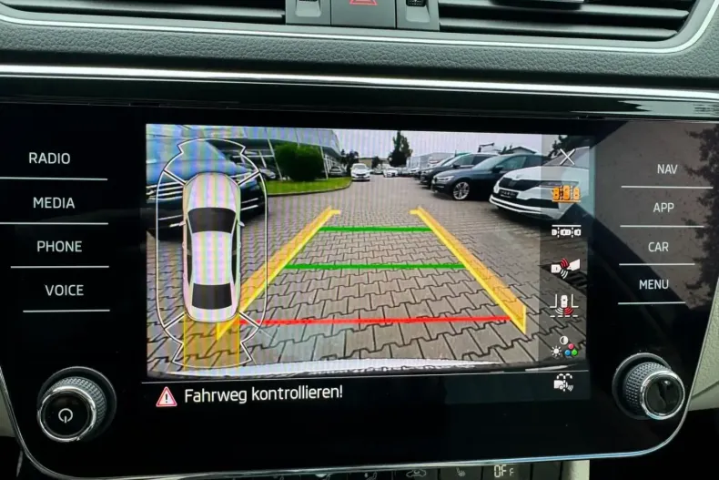 Skoda Superb din 2022 cu 94.255 km - oferta SKO153080 - foto 13