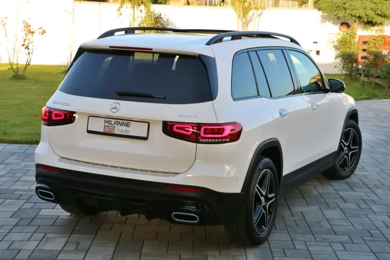 Mercedes-Benz GLB 250 din 2020 cu 26.000 km - oferta MER153082 - foto 15