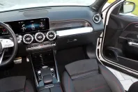 Mercedes-Benz GLB 250 din 2020 cu 26.000 km - oferta MER153082 - foto 31