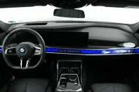 BMW 740 din 2024 cu 26.027 km - oferta BMW153085 - foto 8