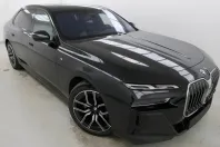 BMW 740 din 2024 cu 13.800 km - oferta BMW153087 - foto 3