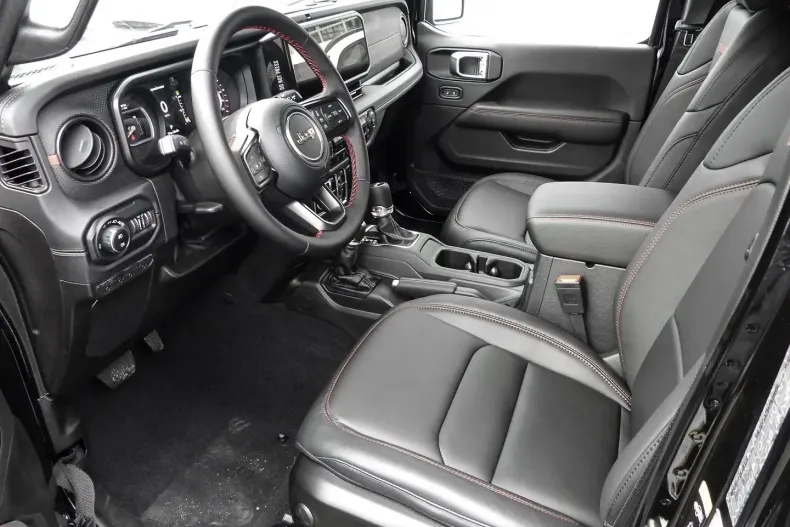 Jeep Wrangler din 2024 cu 16.900 km - oferta JEE153089 - foto 11