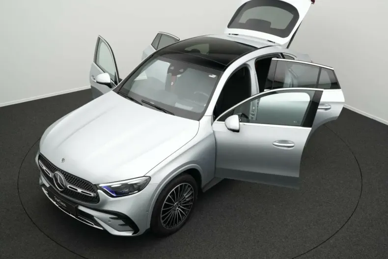 Mercedes-Benz GLC 220 din 2024 cu 46.633 km - oferta MER153095 - foto 3