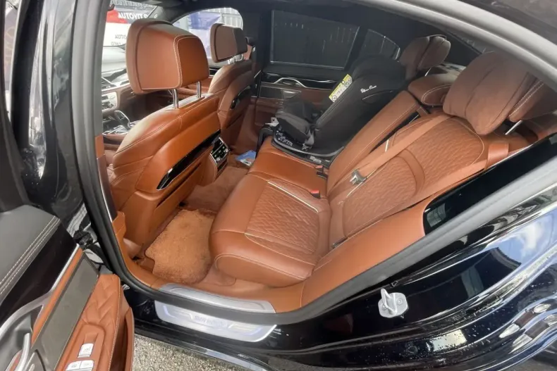 BMW 740 din 2021 cu 102.000 km - oferta BMW153098 - foto 27