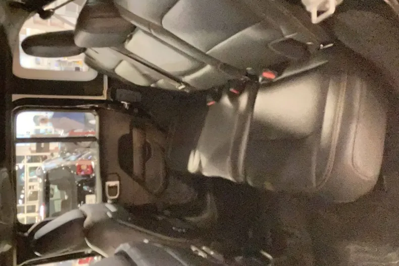 Jeep Wrangler din 2025 cu 10.000 km - oferta JEE153100 - foto 10