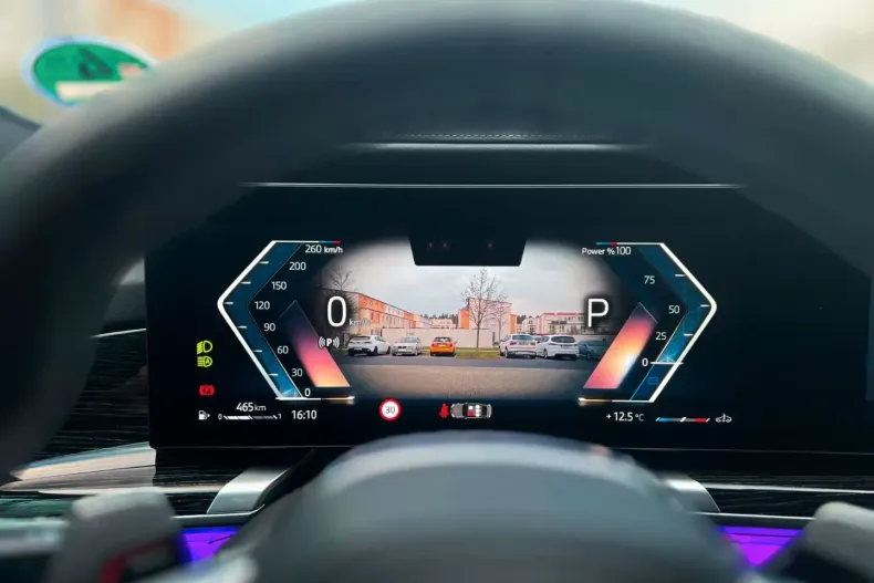 BMW 740 din 2024 cu 24.218 km - oferta BMW153102 - foto 22