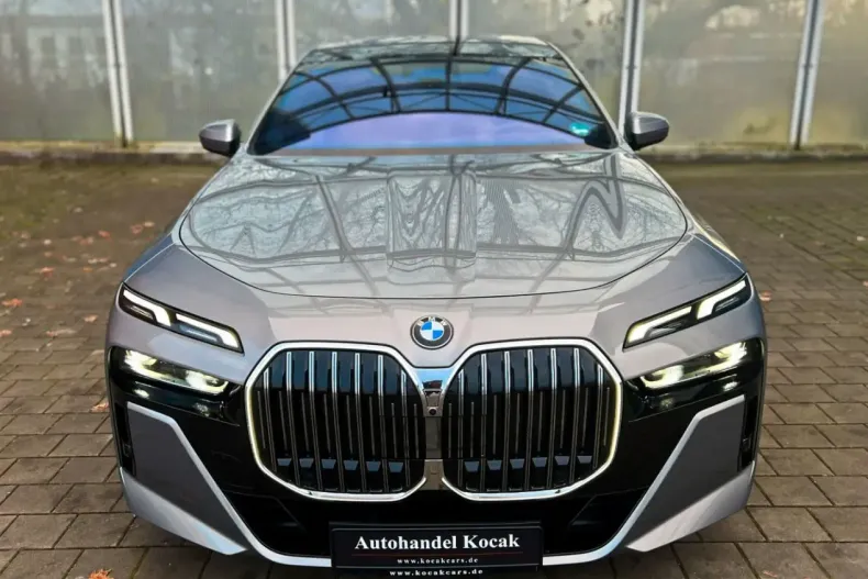 BMW 740 din 2024 cu 24.218 km - oferta BMW153102 - foto 35