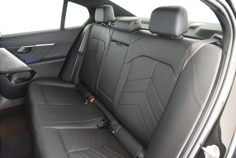 BMW 520 din 2024 cu 62.500 km - oferta BMW153103 - foto 8