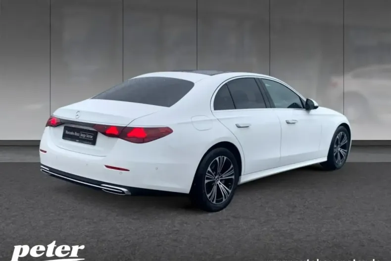 Mercedes-Benz E 200 din 2024 cu 12.600 km - oferta MER153109 - foto 3