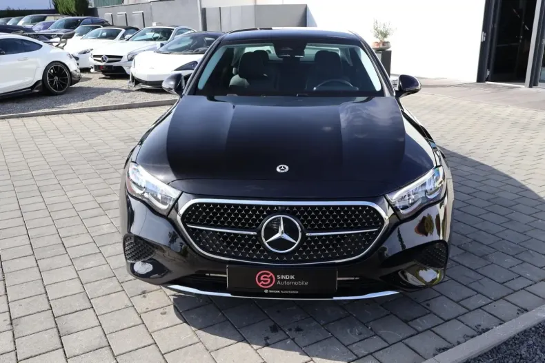 Mercedes-Benz E 300 din 2024 cu 31.900 km - oferta MER153112 - foto 5