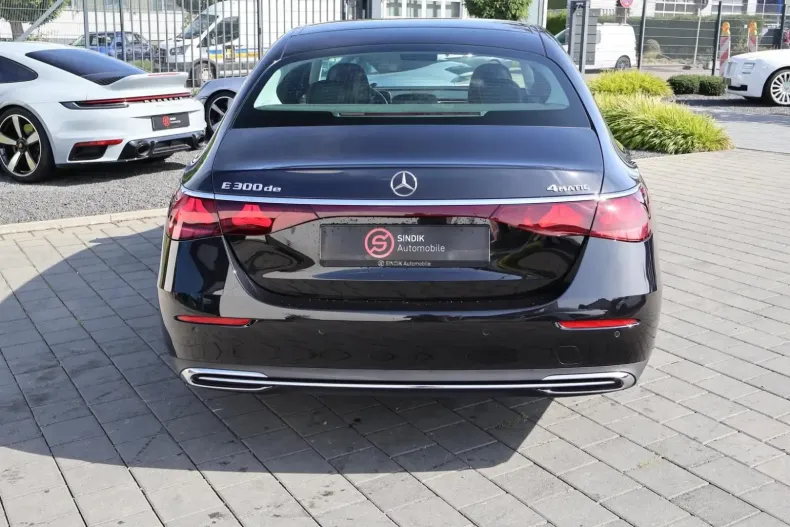 Mercedes-Benz E 300 din 2024 cu 31.900 km - oferta MER153112 - foto 9