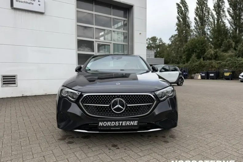 Mercedes-Benz E 220 din 2024 cu 25.519 km - oferta MER153113 - foto 11