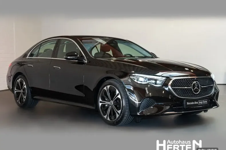 Mercedes-Benz E 300 din 2024 cu 9.514 km - oferta MER153115 - foto 3