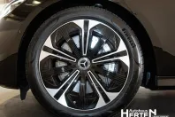 Mercedes-Benz E 300 din 2024 cu 9.514 km - oferta MER153115 - foto 5