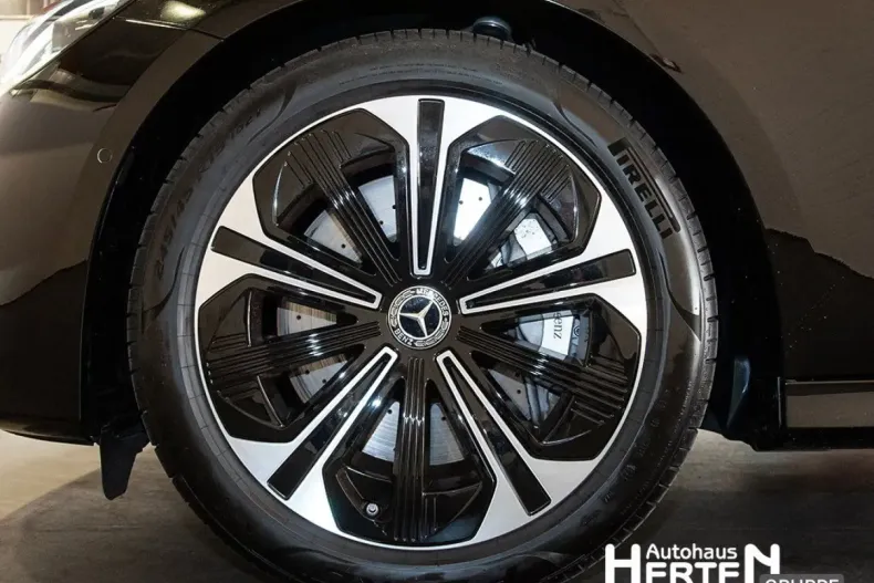 Mercedes-Benz E 300 din 2024 cu 9.514 km - oferta MER153115 - foto 5