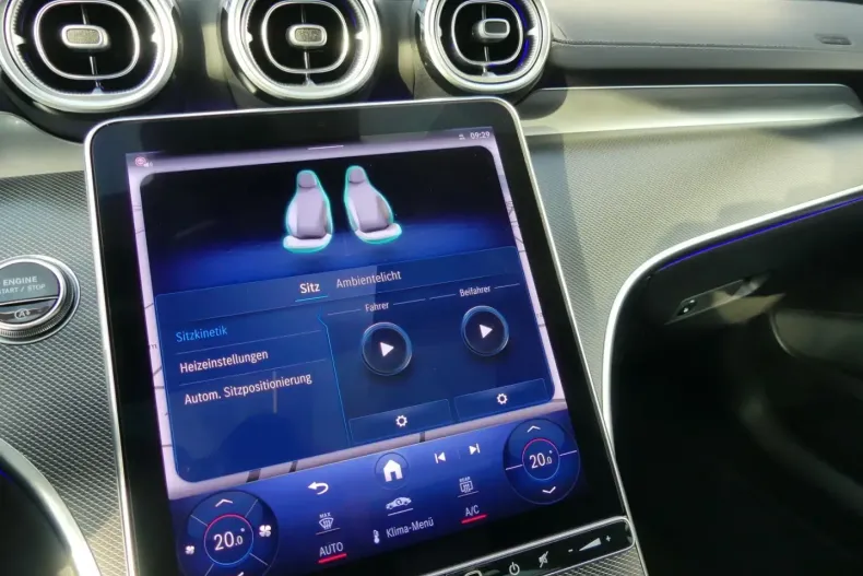 Mercedes-Benz C 200 din 2024 cu 8.821 km - oferta MER153116 - foto 13