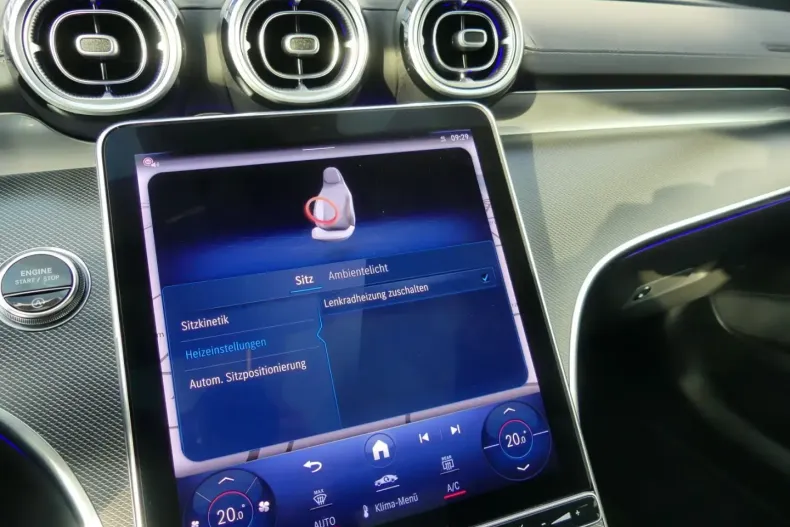 Mercedes-Benz C 200 din 2024 cu 8.821 km - oferta MER153116 - foto 17