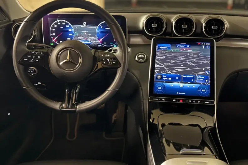 Mercedes-Benz C 200 din 2023 cu 9.240 km - oferta MER153118 - foto 8