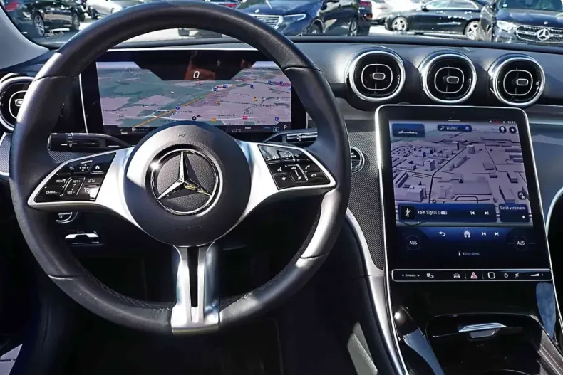 Mercedes-Benz C 180 din 2024 cu 13.414 km - oferta MER153123 - foto 4