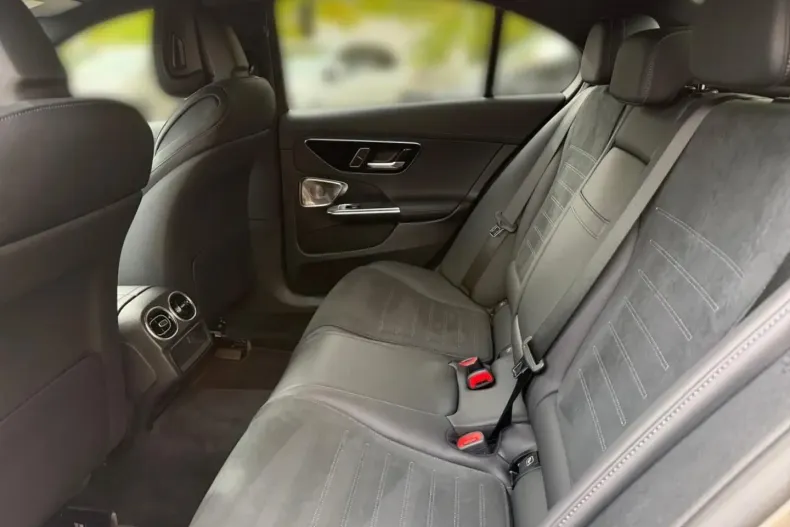 Mercedes-Benz C 200 din 2024 cu 3.120 km - oferta MER153124 - foto 3